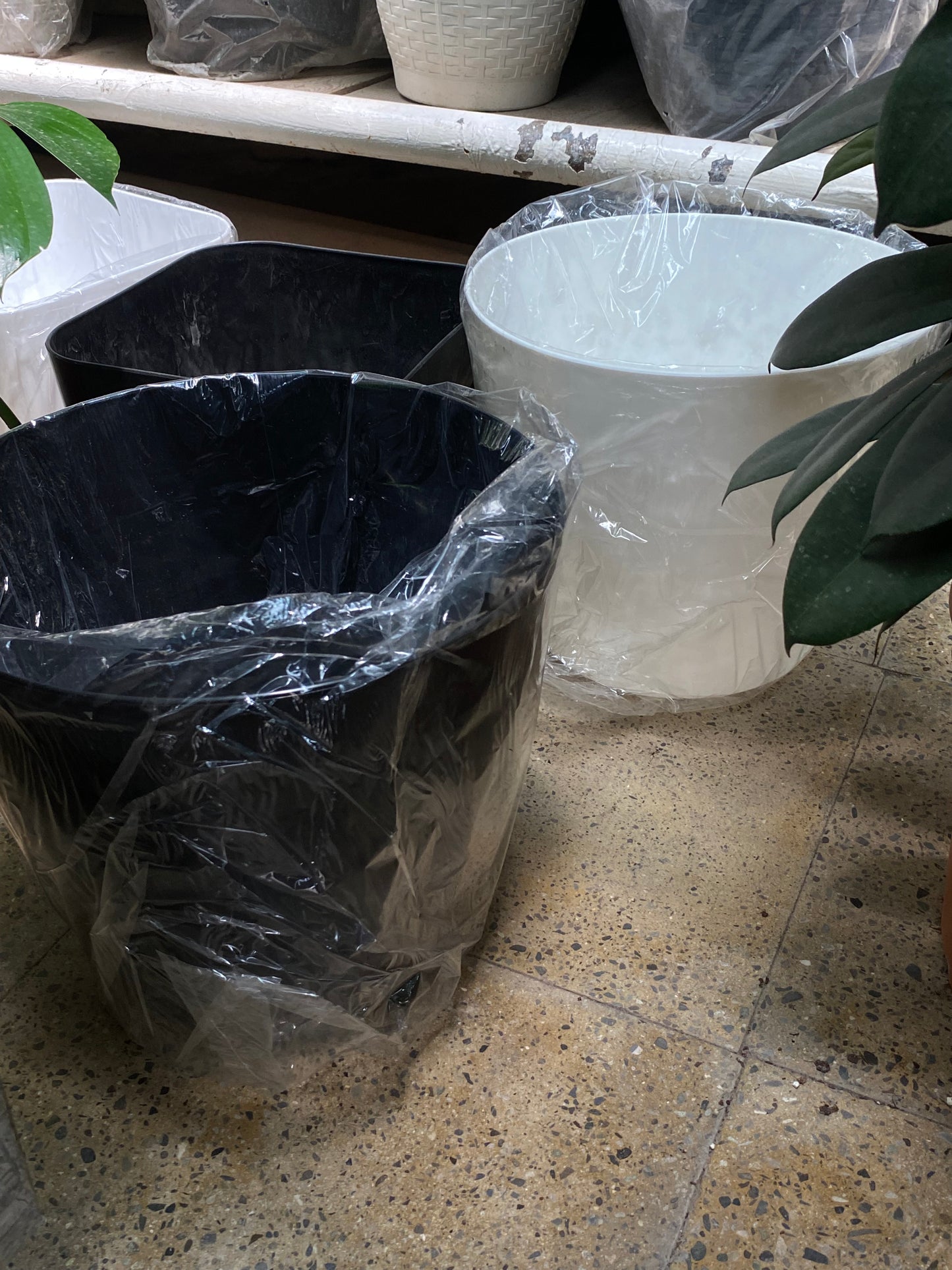 Sadə plastik dipçək